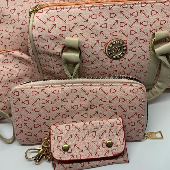 6 piece vegan leather beautiful pink bag set - Picture 14 of 16